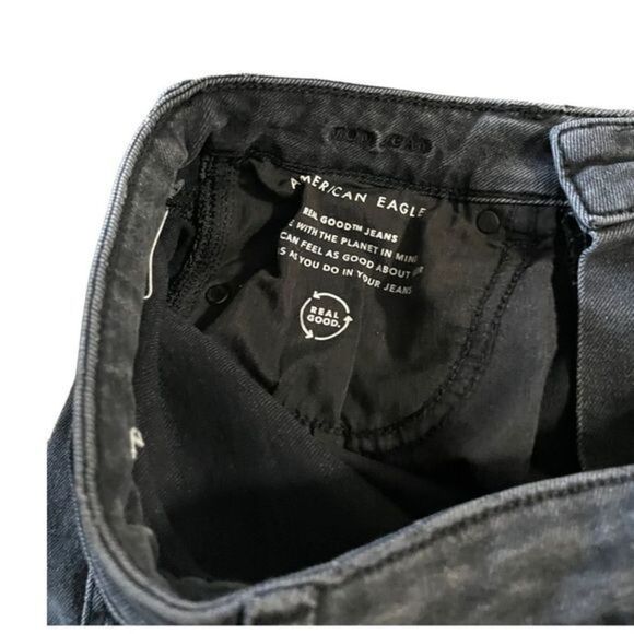 American Eagle Outfitters Mom Jean Size 4 Black Wash - Picture 9 of 11